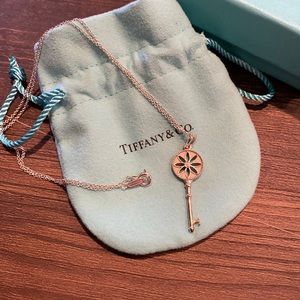 Tiffany & Co. Daisy Diamond key and chain